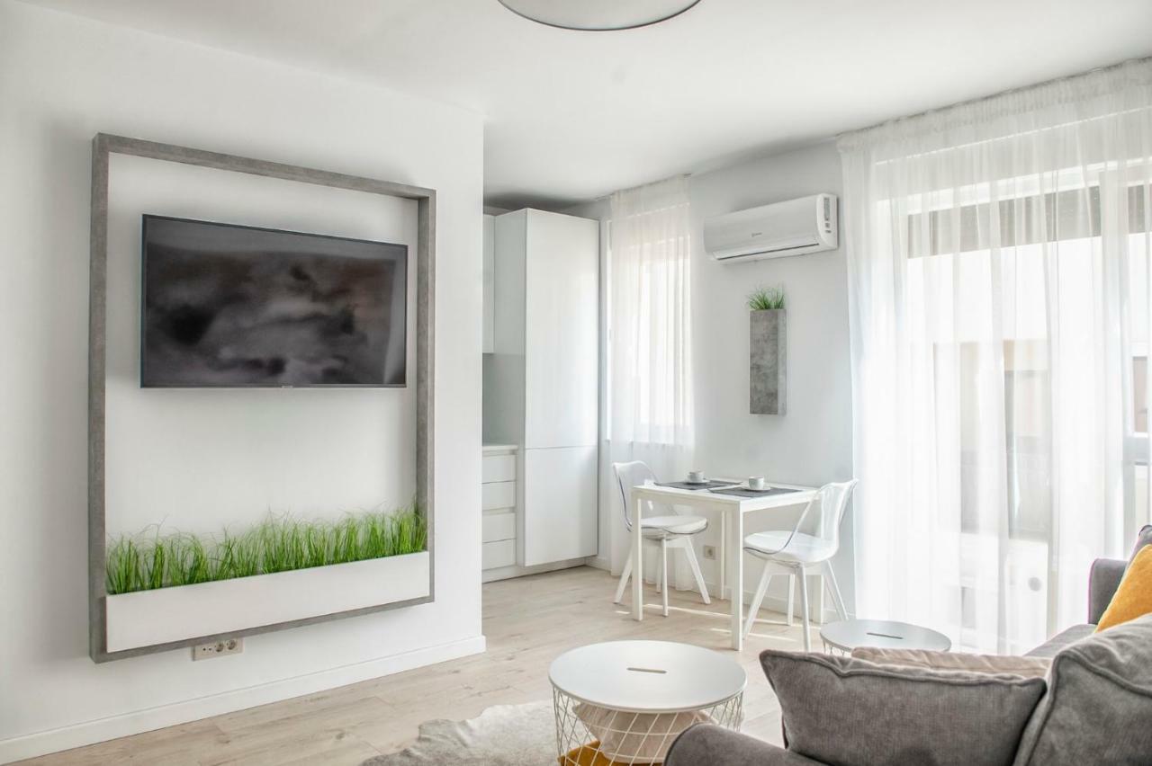 West Residence Apartments Timisoara Luaran gambar